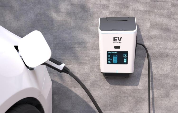 charging ev car
